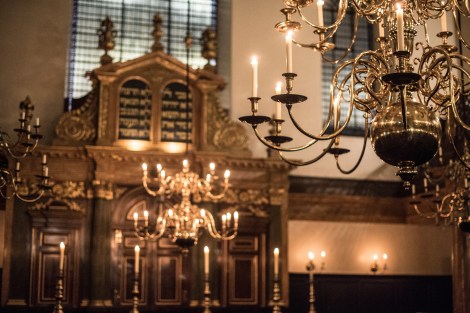 17.02.2016Tour of Bevis Marks Synagogue with Rabbi Shalom Morris.  (C) Blake Ezra Photography 2016.